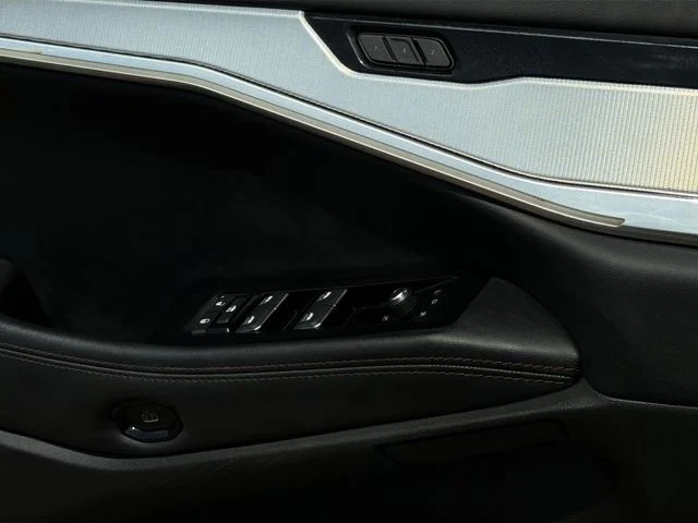 Used 2024 Red Jeep Launch Edition image 32