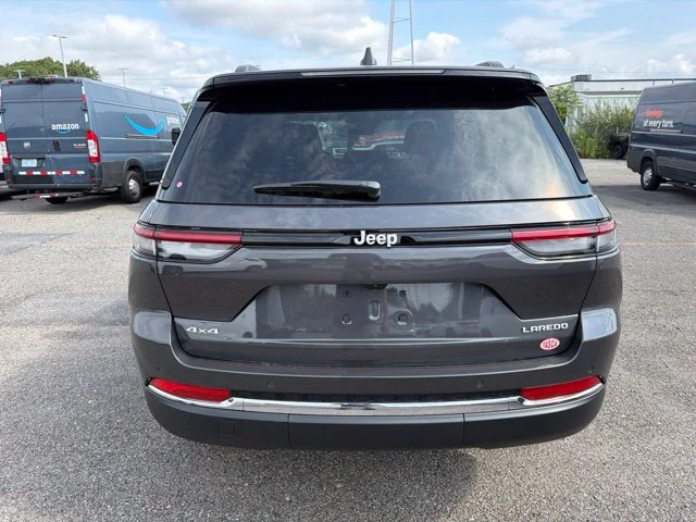 New 2026 Gray Jeep Laredo image 4