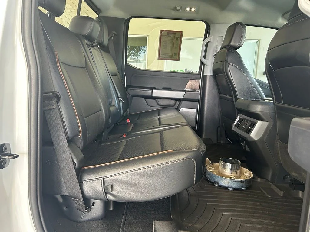 Used 2025 White Ford XL image 32