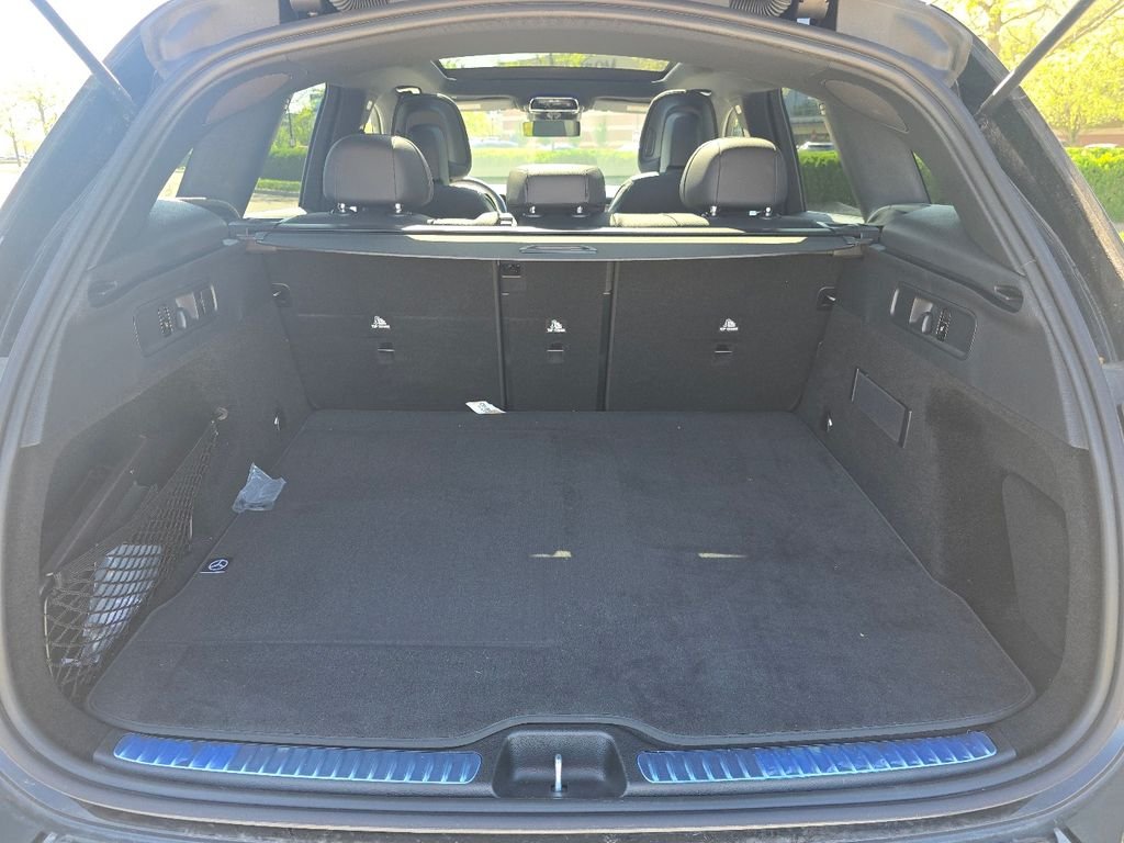 Certified Used 2026 Black Mercedes-Benz GLC 300 image 19