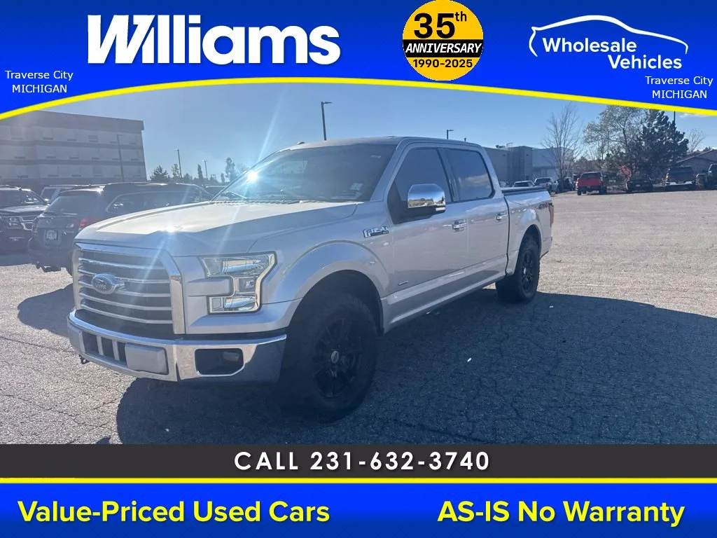 Used 2016 Ingot Silver Ford XLT image 4