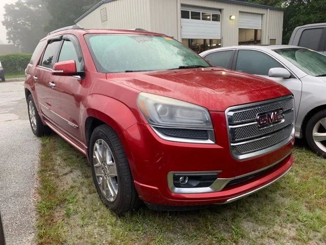 Used 2014 Crystal Red GMC Denali image 2