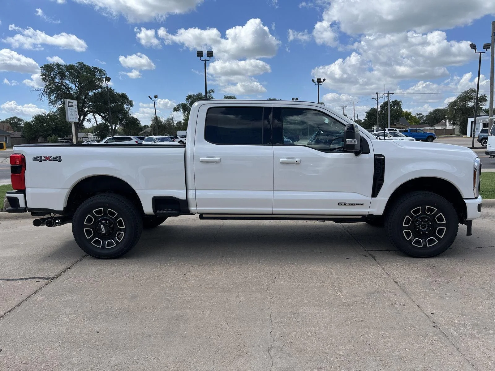 New 2026 Star White Metallic Tri-Coat Ford F-350® Platinum® image 5