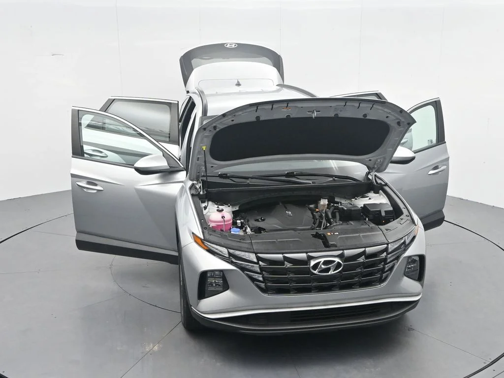 Used 2024 Silver Hyundai SEL image 48