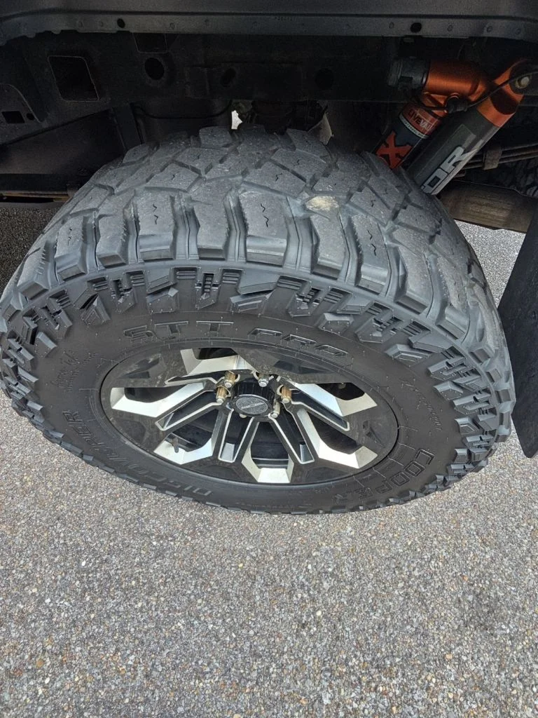 Used 2019 Gray Ford Raptor image 19