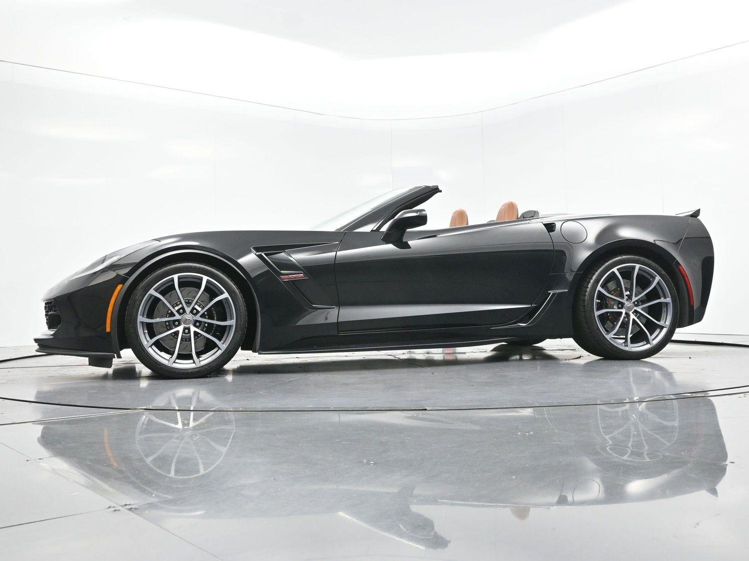 Used 2019 BLACK Chevrolet Grand Sport 2LT image 49