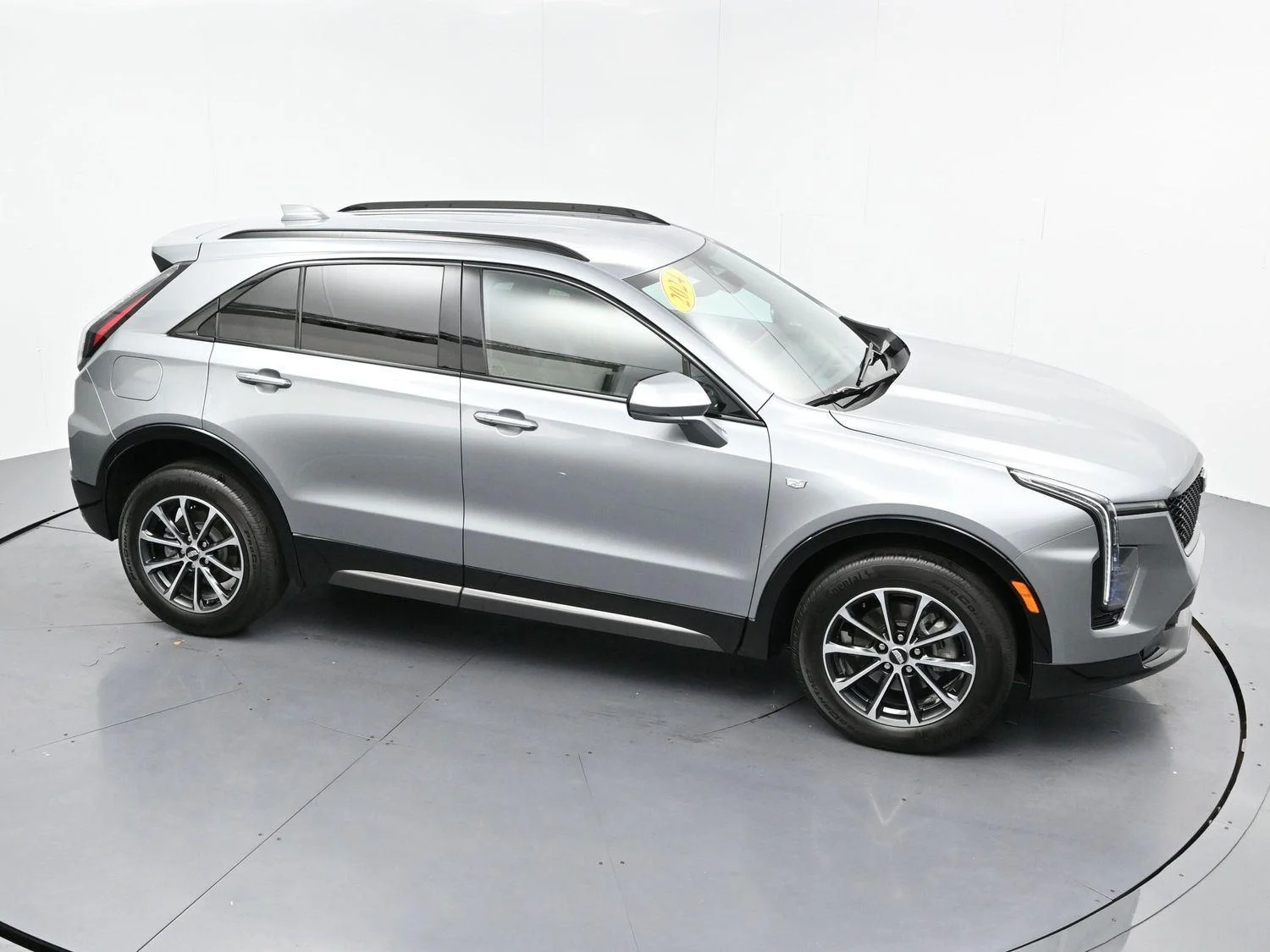 Used 2024 Argent Silver Metallic Cadillac Sport image 35