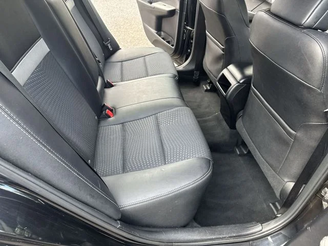 Used 2013 Black Toyota SE image 11
