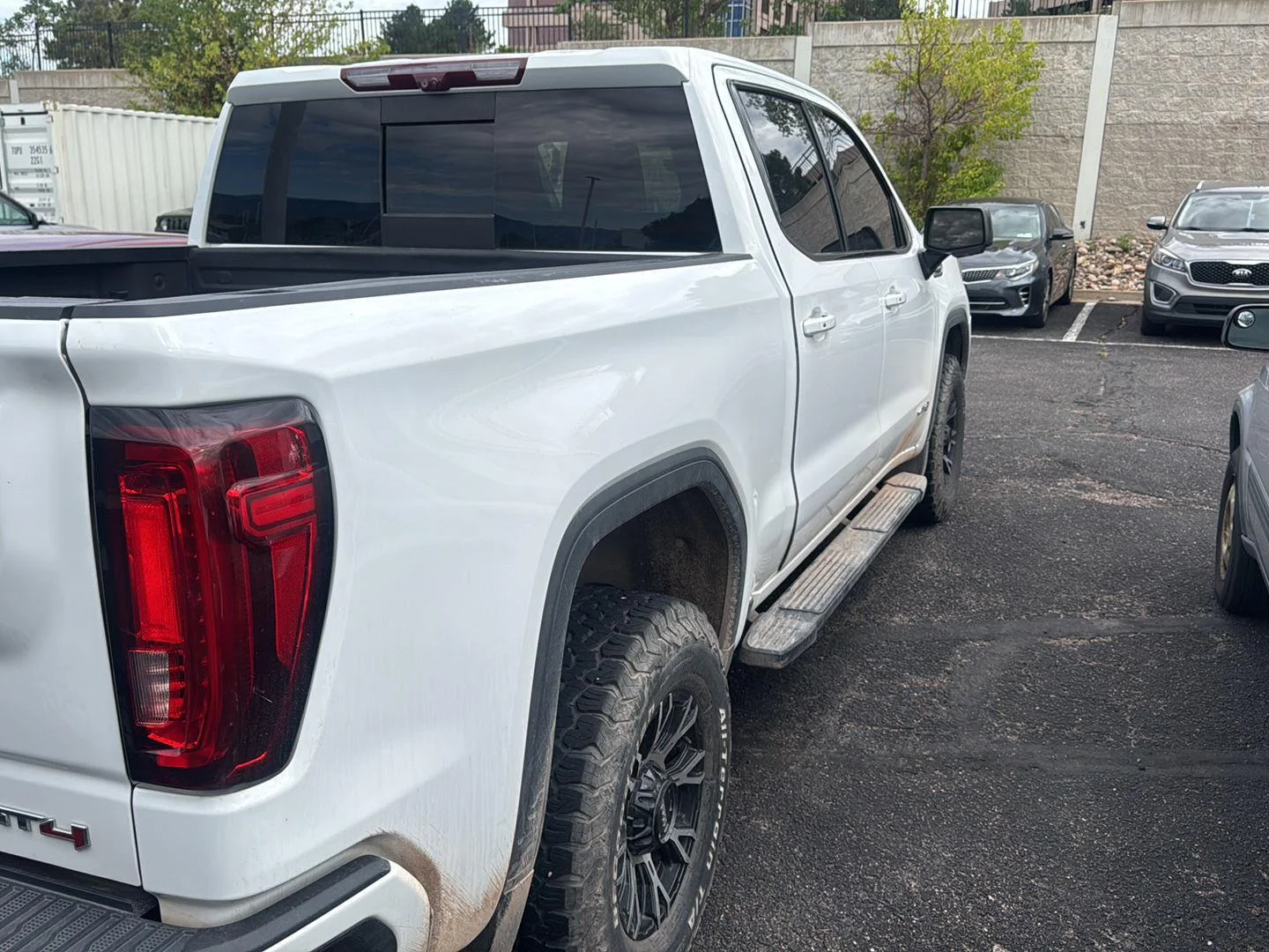 Used 2020 Summit White GMC AT4 image 4