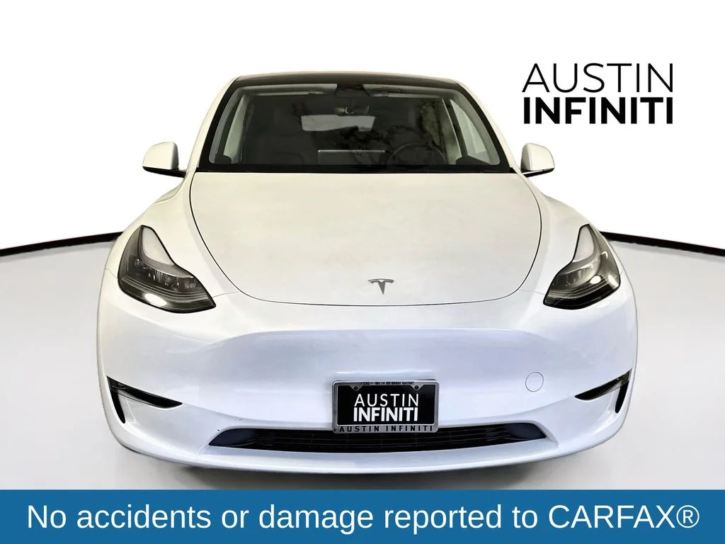 Used 2023 White Tesla Long Range image 2