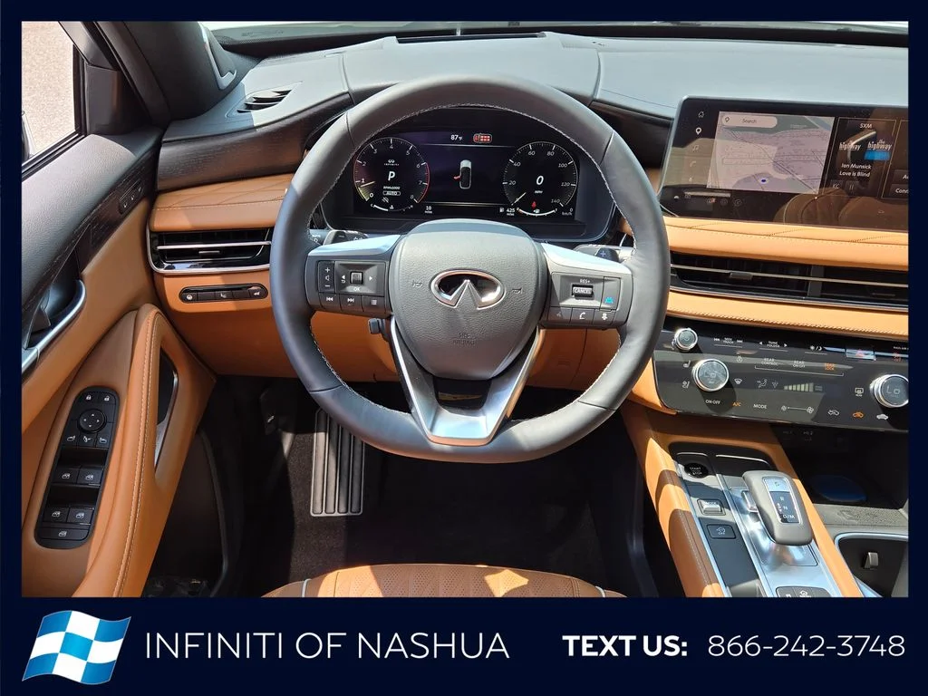 New 2027 2T RAD WHT INFINITI Autograph AWD image 10