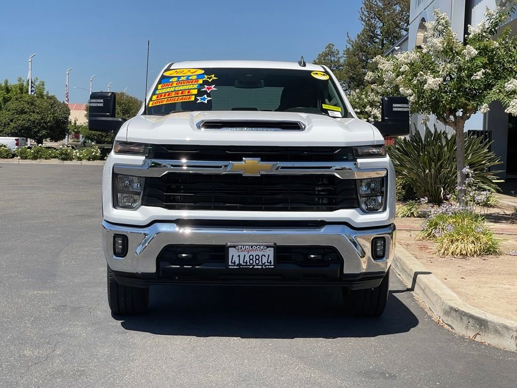 Used 2024 White Chevrolet LT image 2