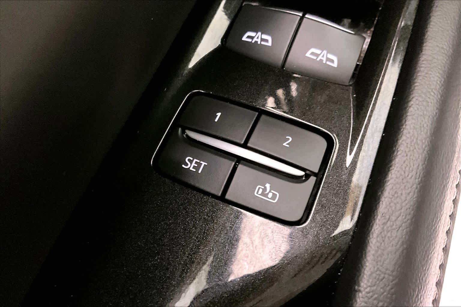 Used 2024 Black Diamond Tricoat Cadillac AWD V-Series image 32