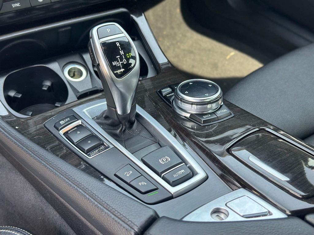 Used 2014 Alpine White BMW 535i xDrive image 34