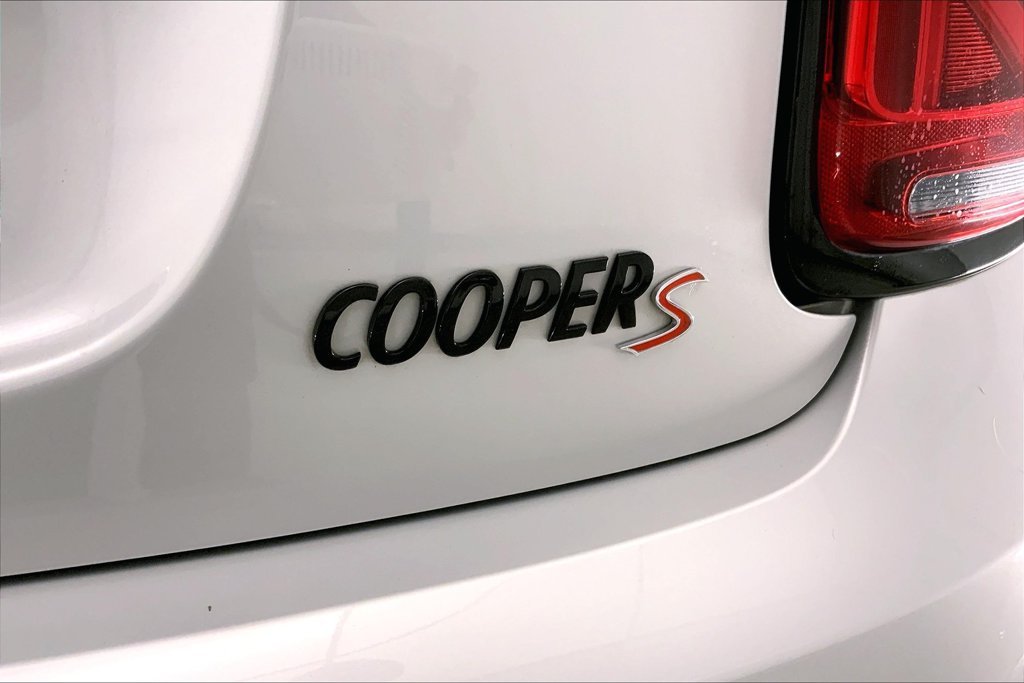 Certified Used 2023 White Silver MINI Signature image 29