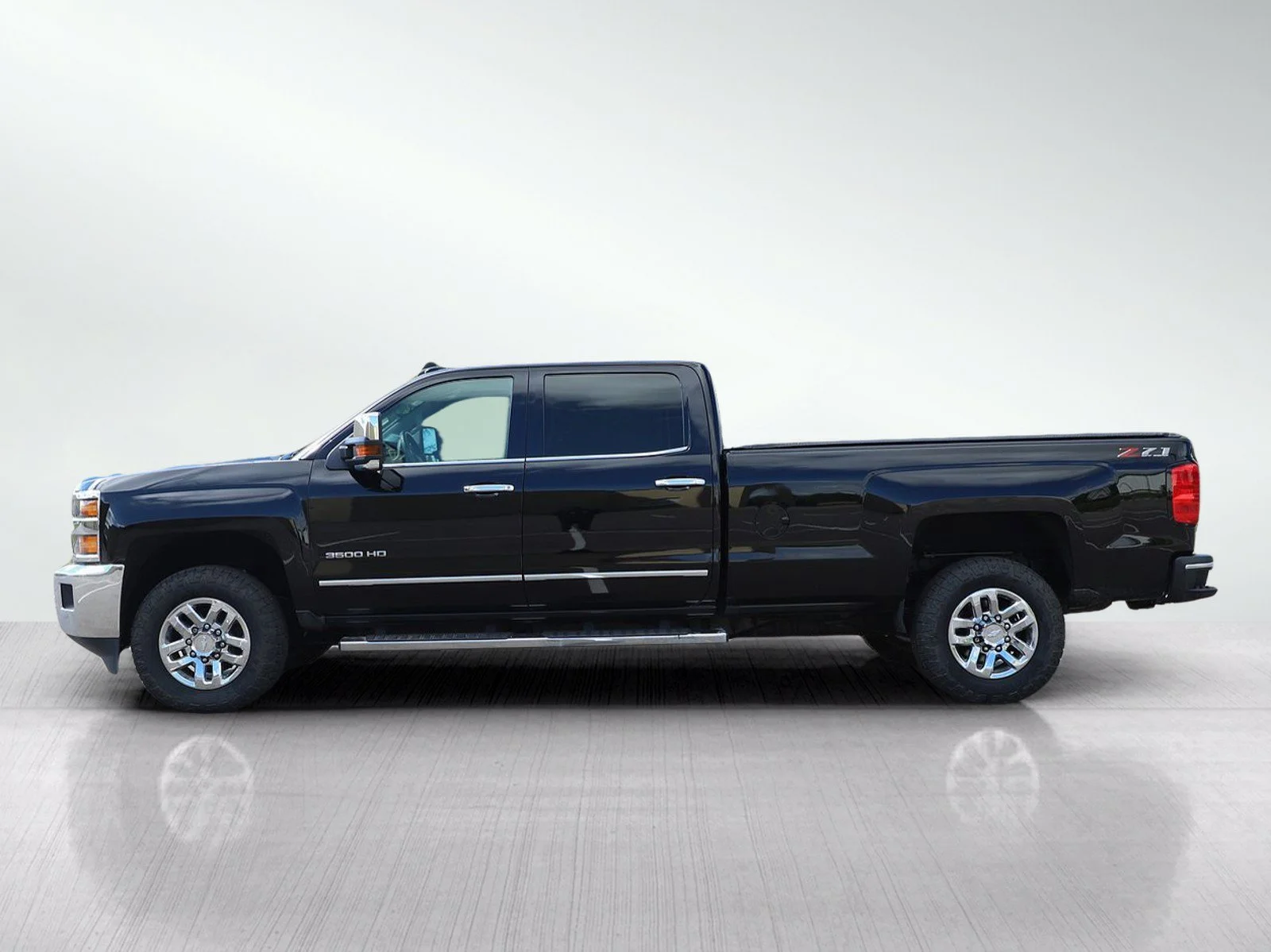 Used 2019 Chevrolet Silverado 3500HD LTZ with VIN 1GC4KXEY8KF162509 for sale in Bloomington, Minnesota
