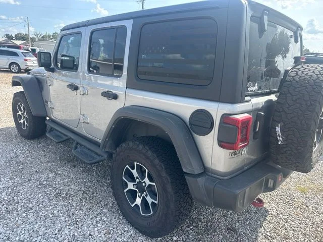 Used 2021 Silver Jeep Unlimited Rubicon image 5
