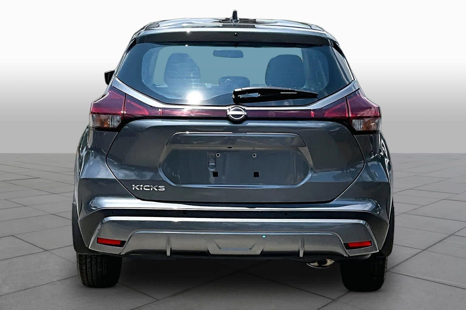 Used 2023 Gun Metallic Nissan S image 5