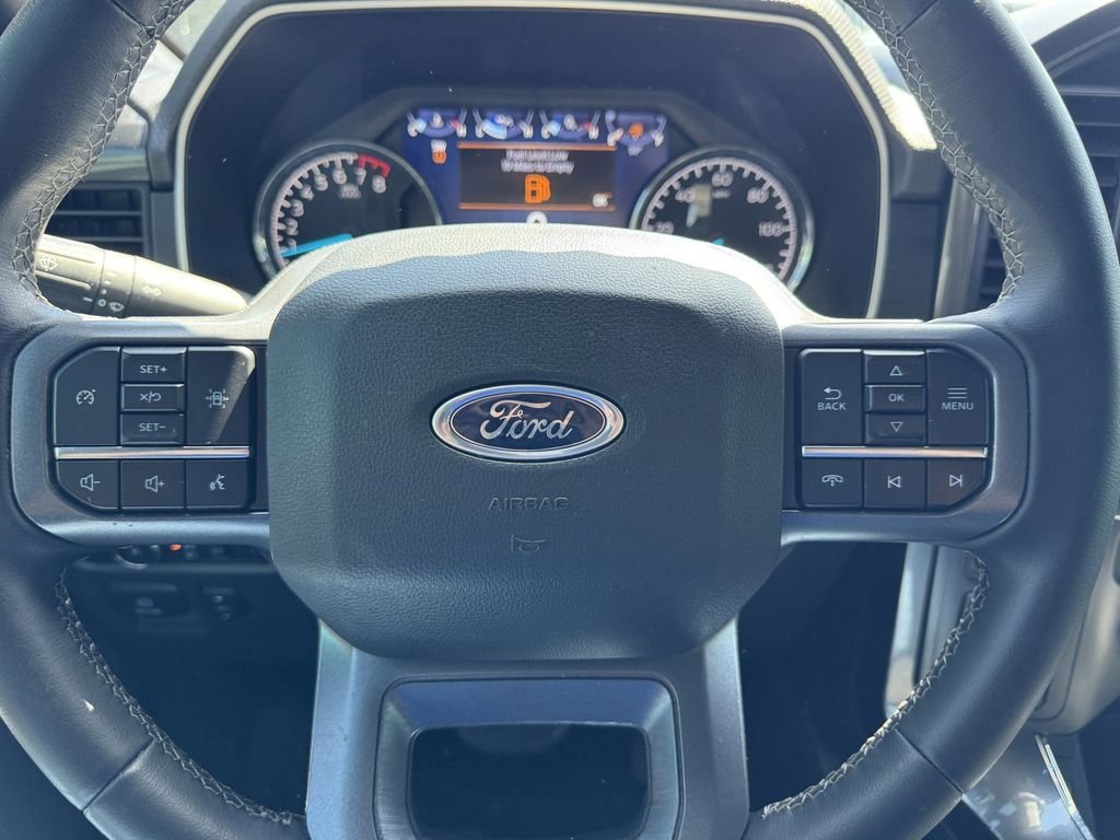 Used 2023 Silver Metallic Ford XLT image 25
