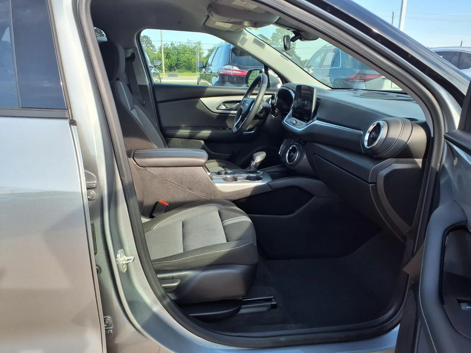 Used 2025 Gray Chevrolet LT image 11