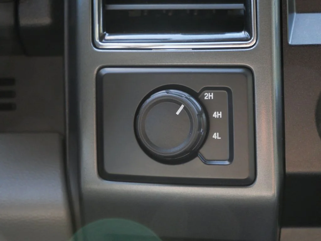 Certified Used 2022 Gray Ford XLT image 21