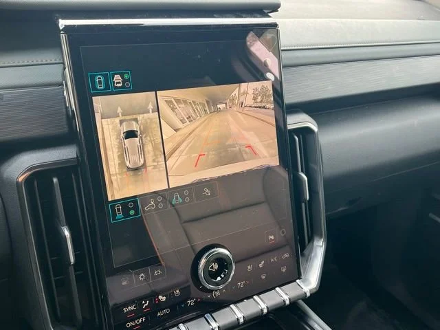2026 GMC Acadia AT4 - Photo 13