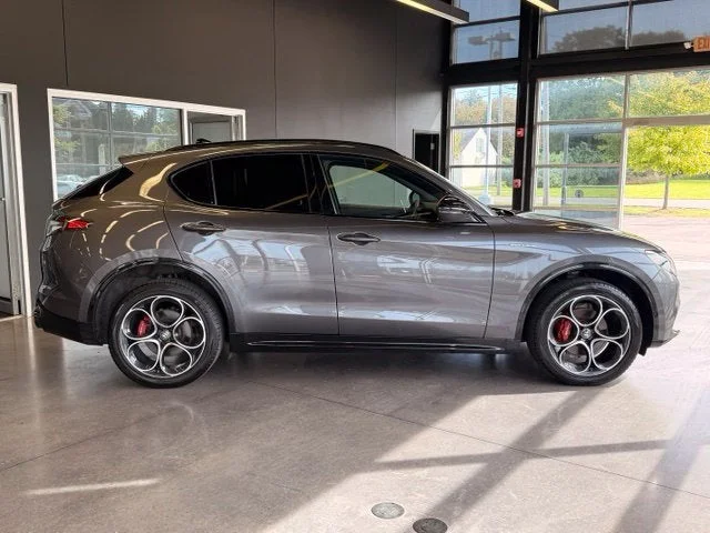 Used 2024 Vesuvio Gray Metallic Alfa Romeo Veloce image 6