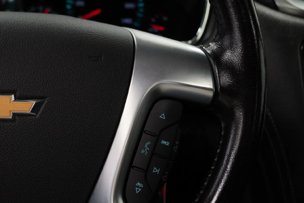 Used 2016 MOSAIC BLACK METALLIC Chevrolet LT image 34