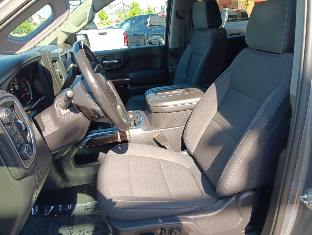 Used 2020 SATIN STEEL METALLIC Chevrolet RST image 9