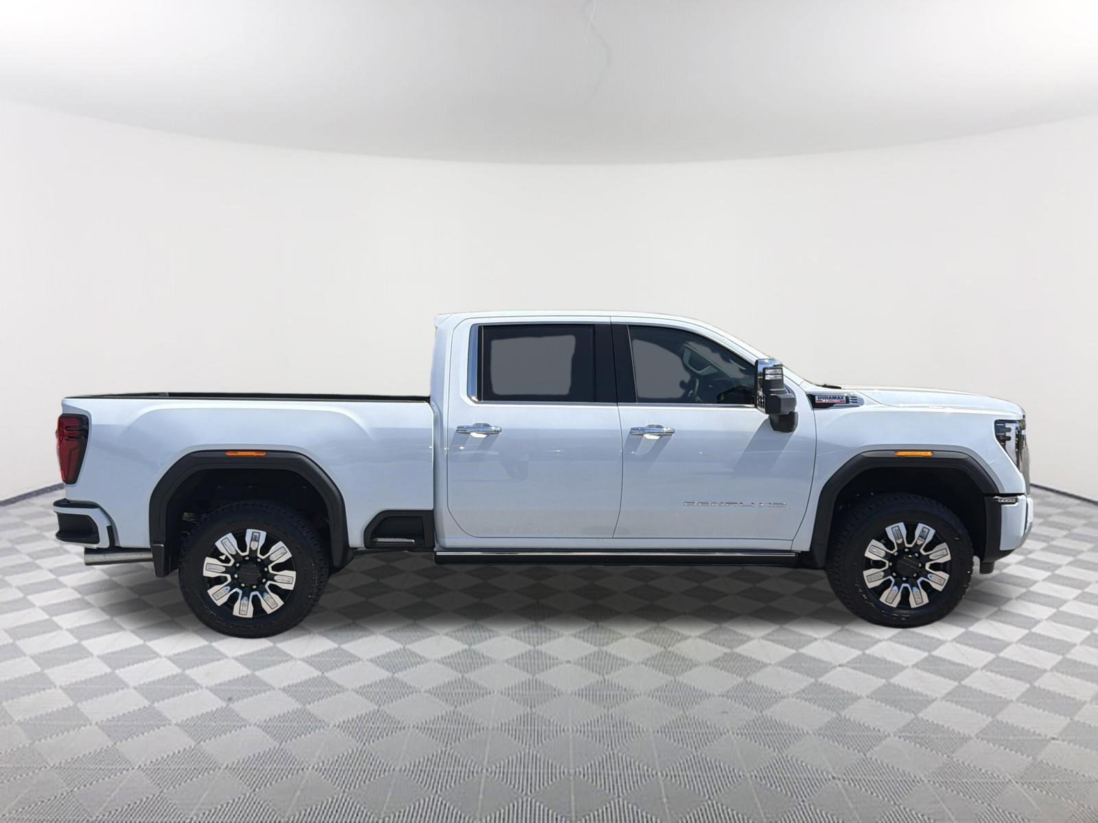 2026 GMC Sierra 2500HD Denali - Photo 9