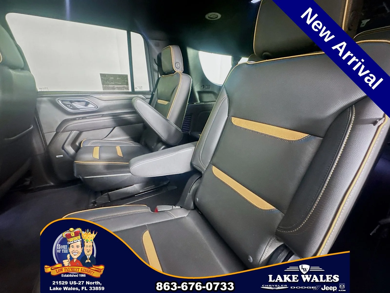 Used 2022 Gray GMC AT4 image 24