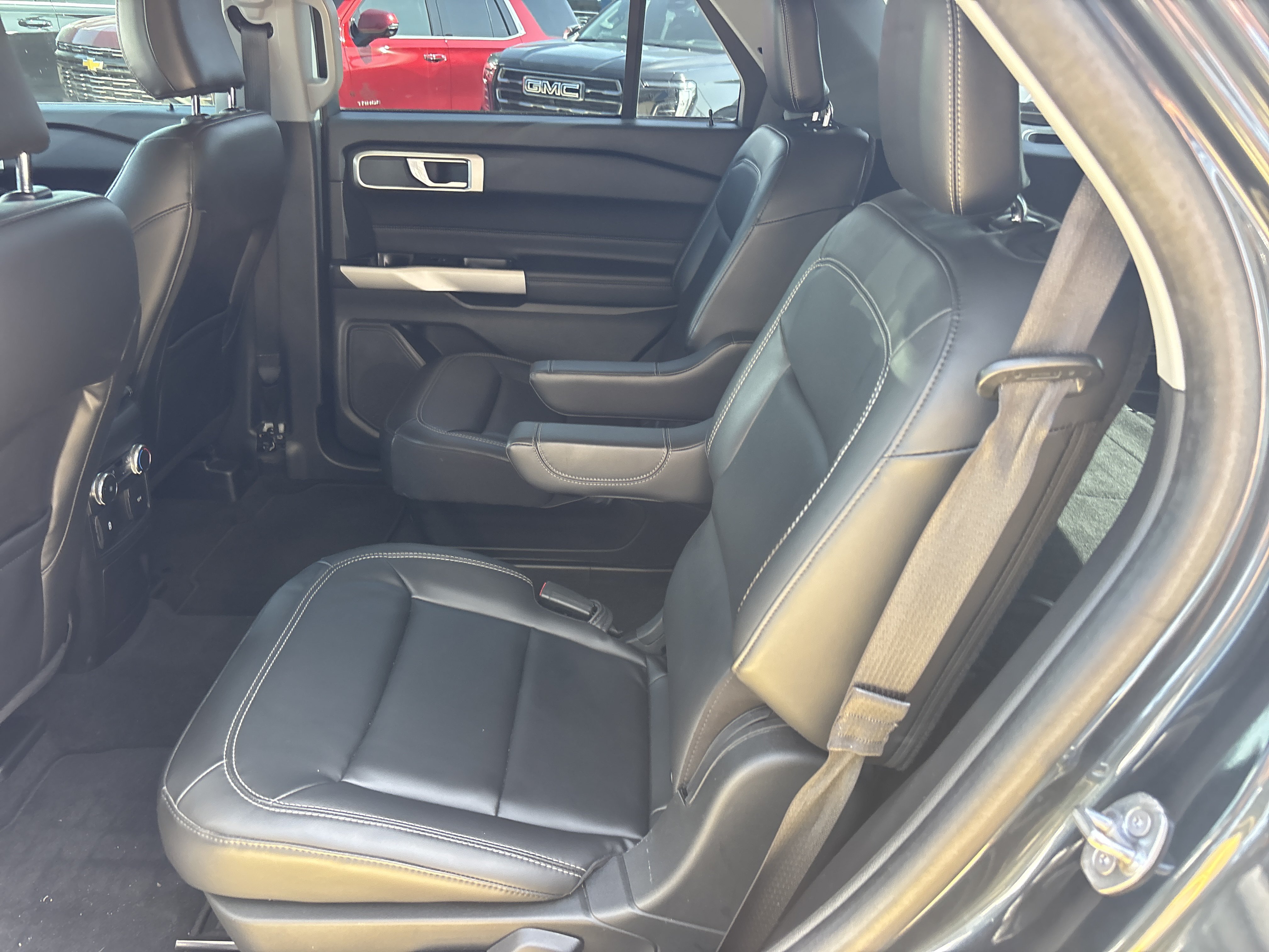 Used 2022 Blue Ford XLT image 16