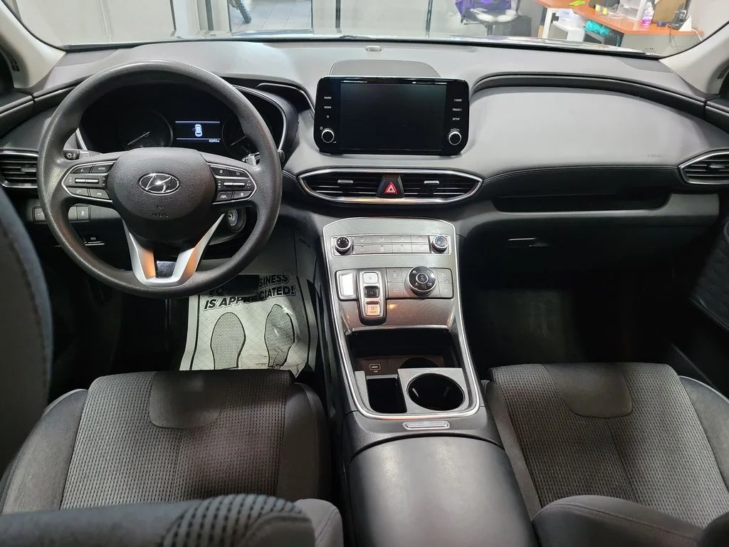 Certified Used 2021 Gray Hyundai SE image 21