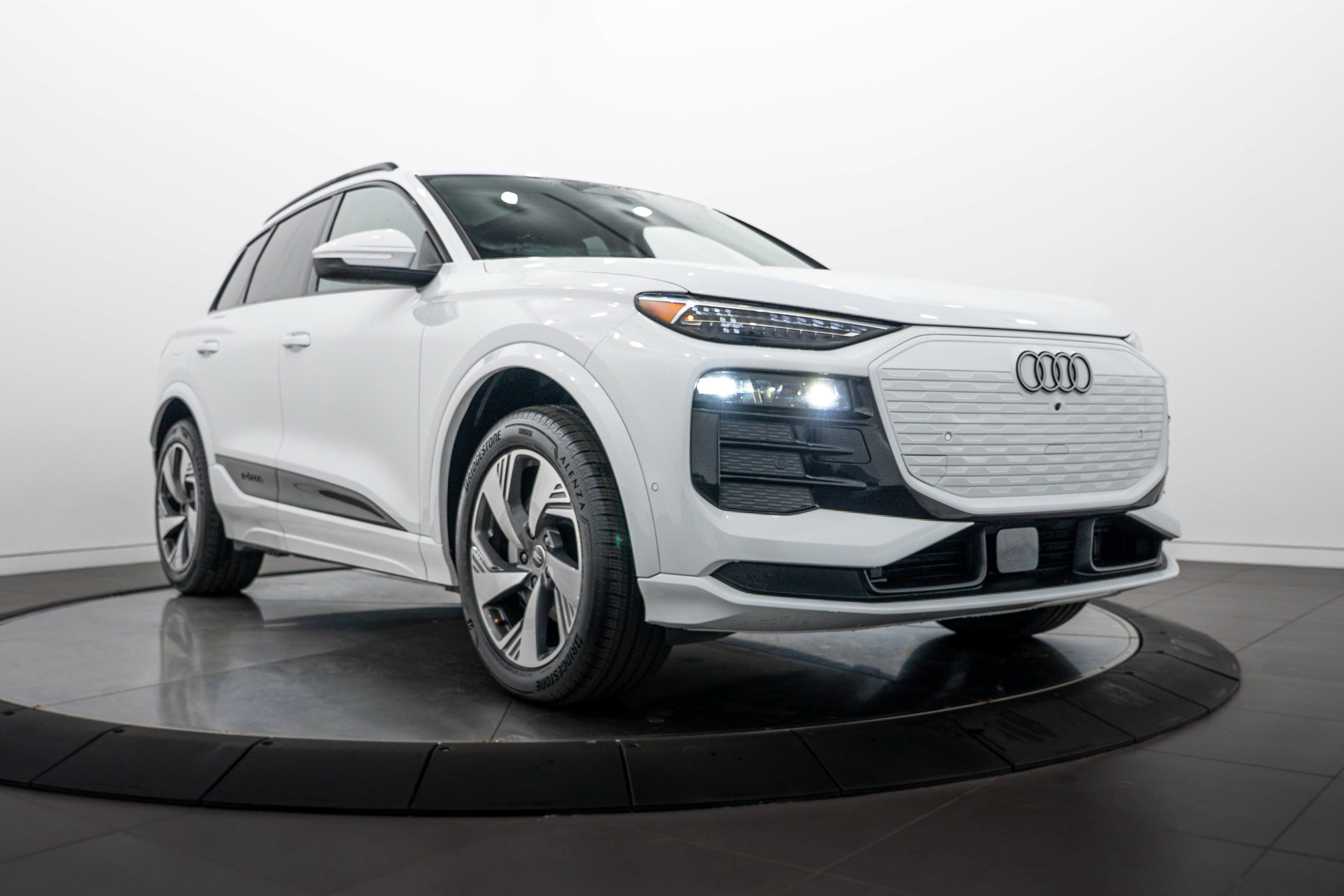2025 Audi Q6 e-tron