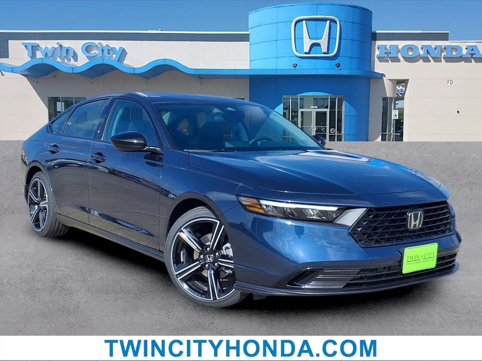 New 2026 Blue Honda SE image 1