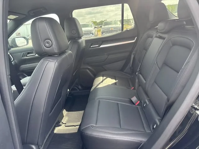 New 2027 Ebony Twilight Metallic GMC Elevation image 26