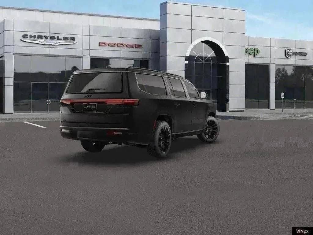 New 2026 High Gloss Black Exterior Paint Jeep Summit Reserve image 7