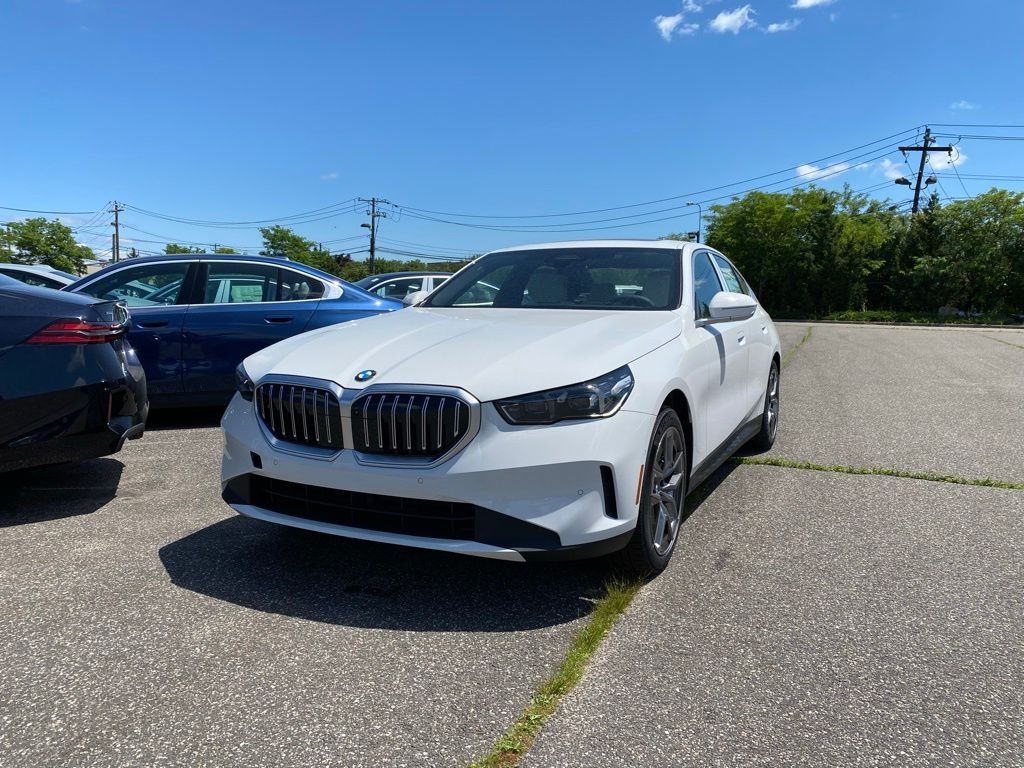 2027 BMW 5 Series 530i