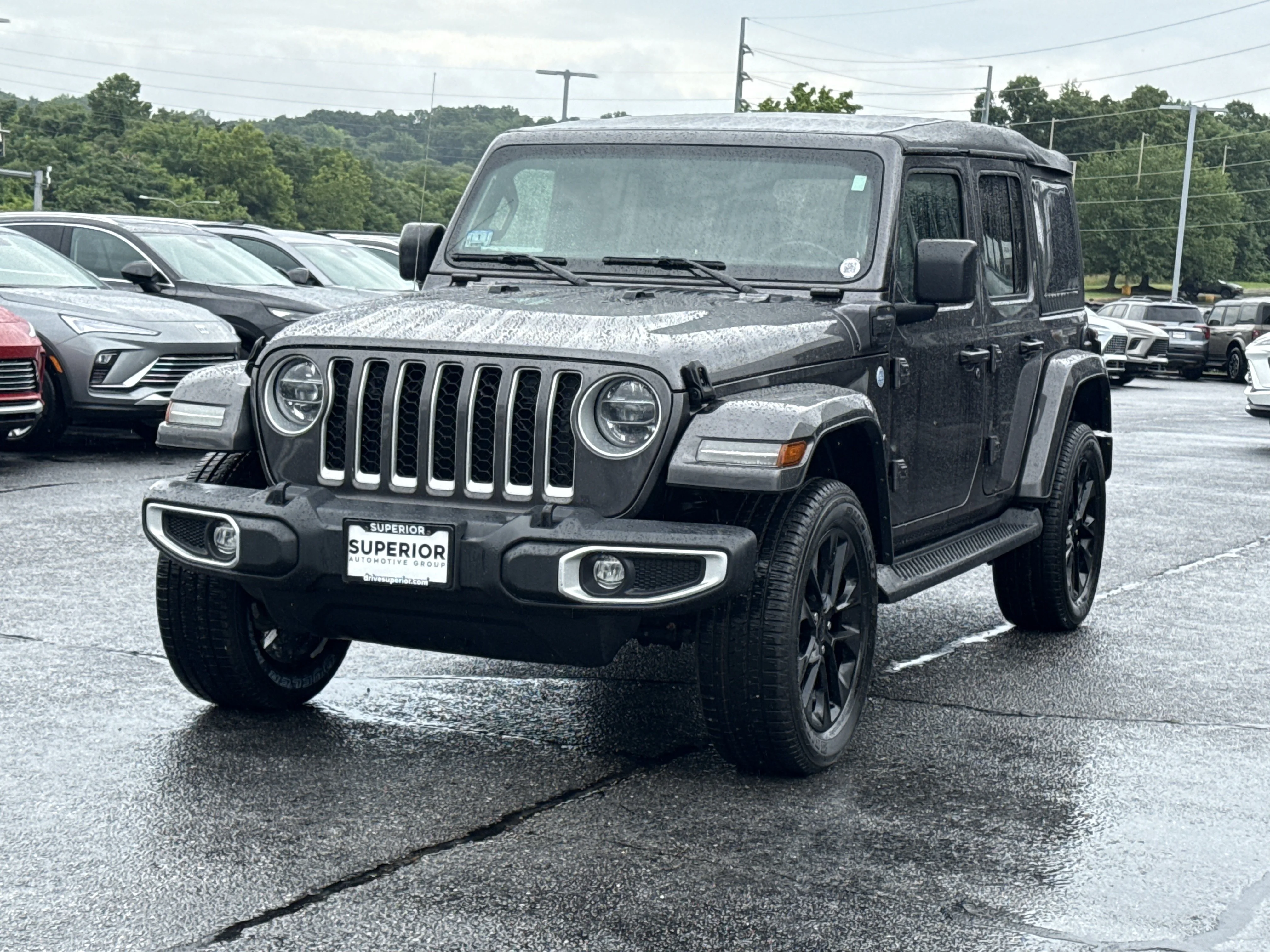 Used 2021 Granite Crystal Metallic Clearcoat Jeep Unlimited Sahara 4WD image 12