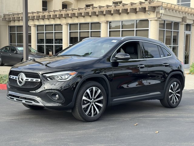 Used 2023 Night Black Mercedes-Benz GLA 250 image 4