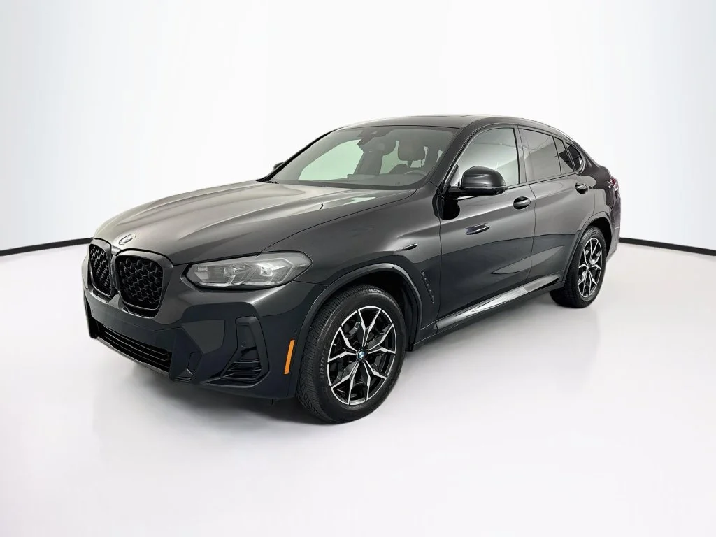 2023 BMW X4