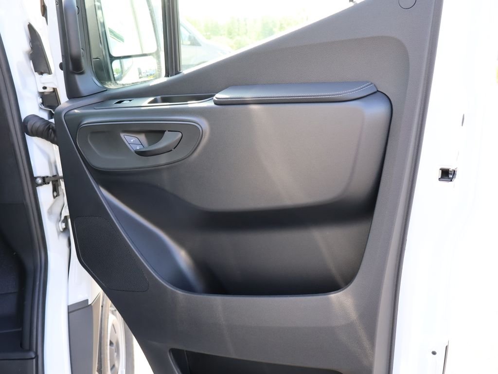 New 2026 Arctic White Mercedes-Benz Cargo 144 WB image 12