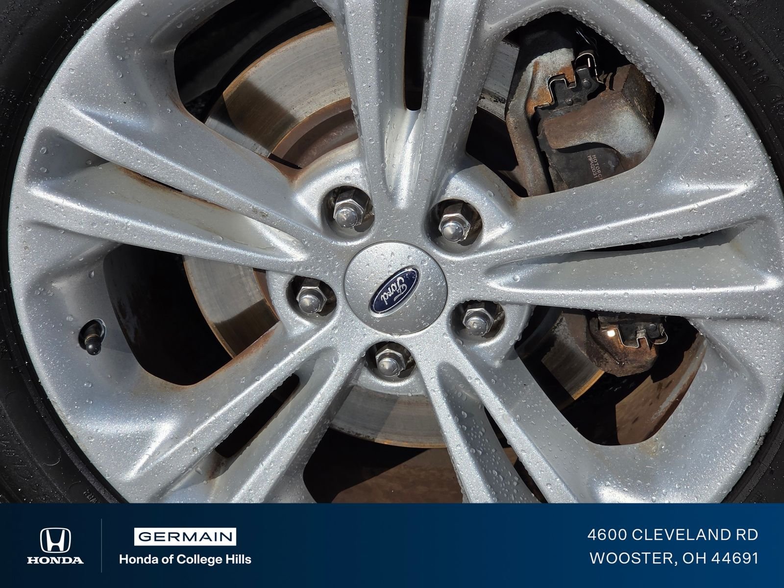 Used 2017 Blue Ford SEL image 12