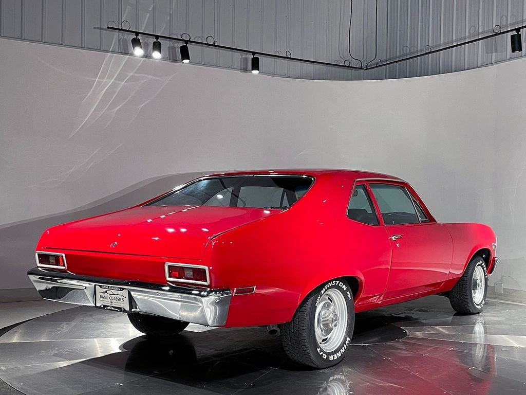 Used 1972 Red Chevrolet  image 7