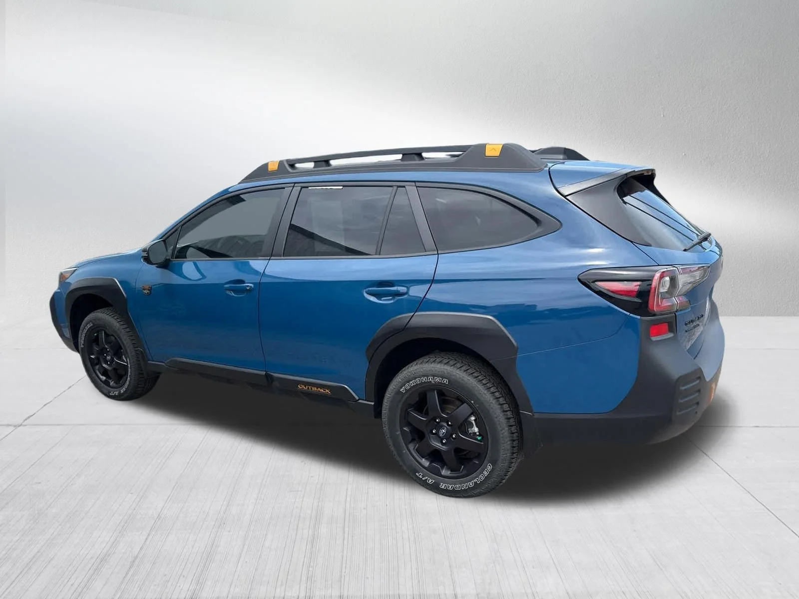 Used 2024 Geyser Blue Subaru Wilderness image 12