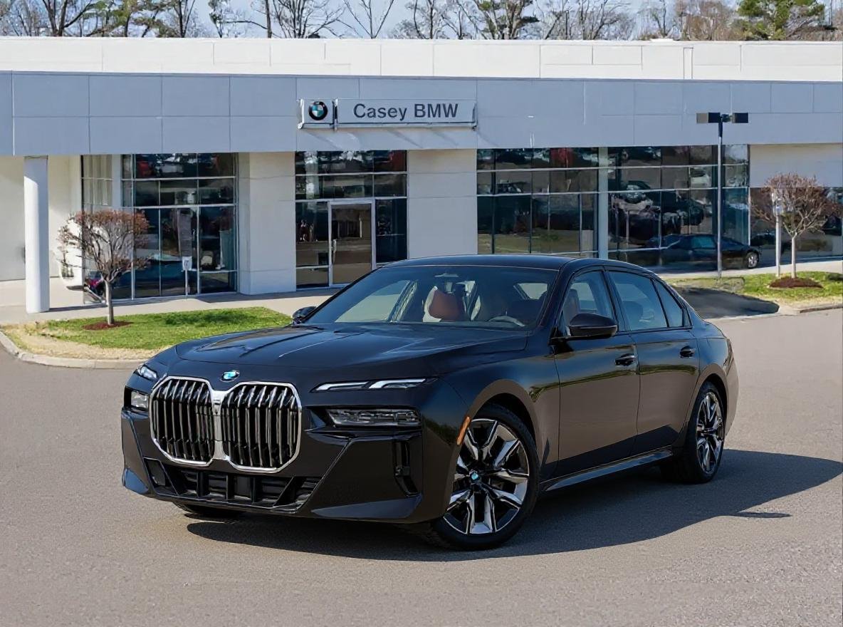 2026 BMW 7 Series 740i Sedan's photo
