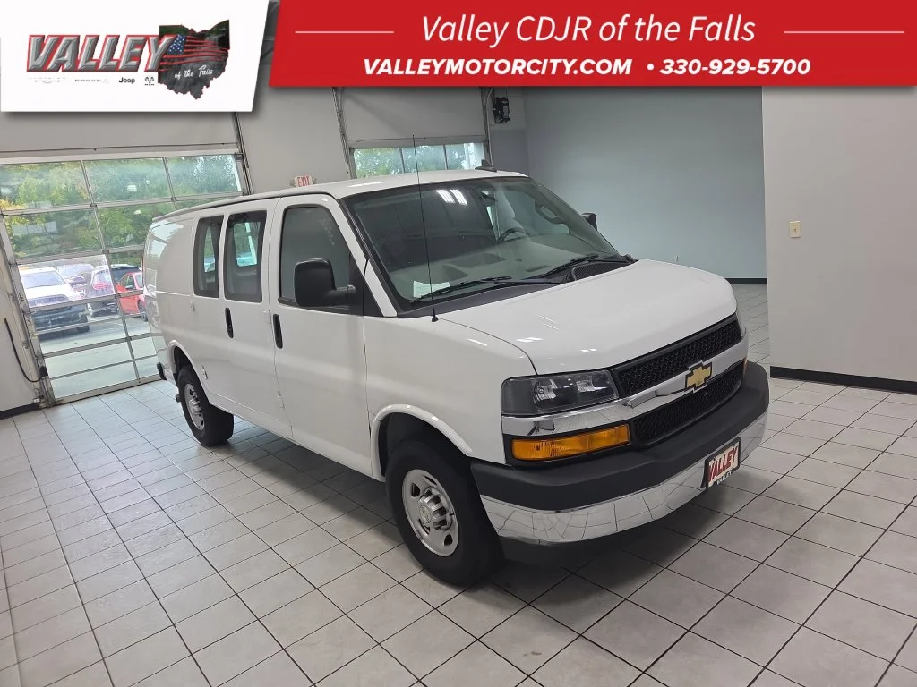 2023 Chevrolet Express Cargo