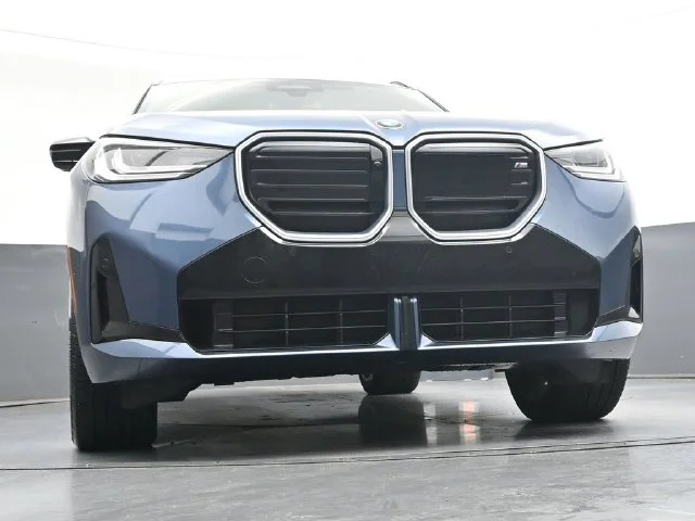 Used 2025 Blue BMW M50 xDrive image 39