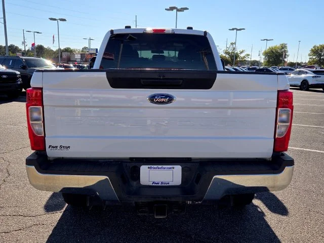 Used 2021 White Ford XL image 6