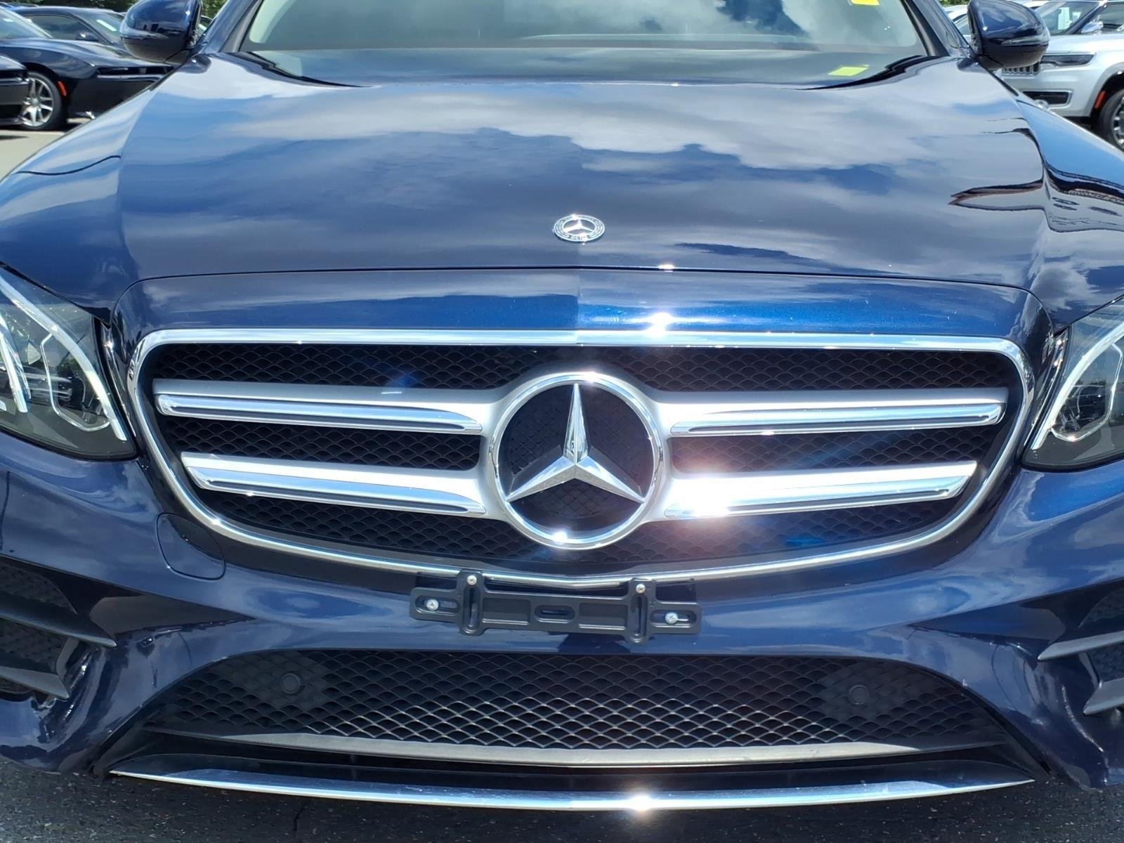 Used 2020 Lunar Blue Metallic Mercedes-Benz E 350 image 16